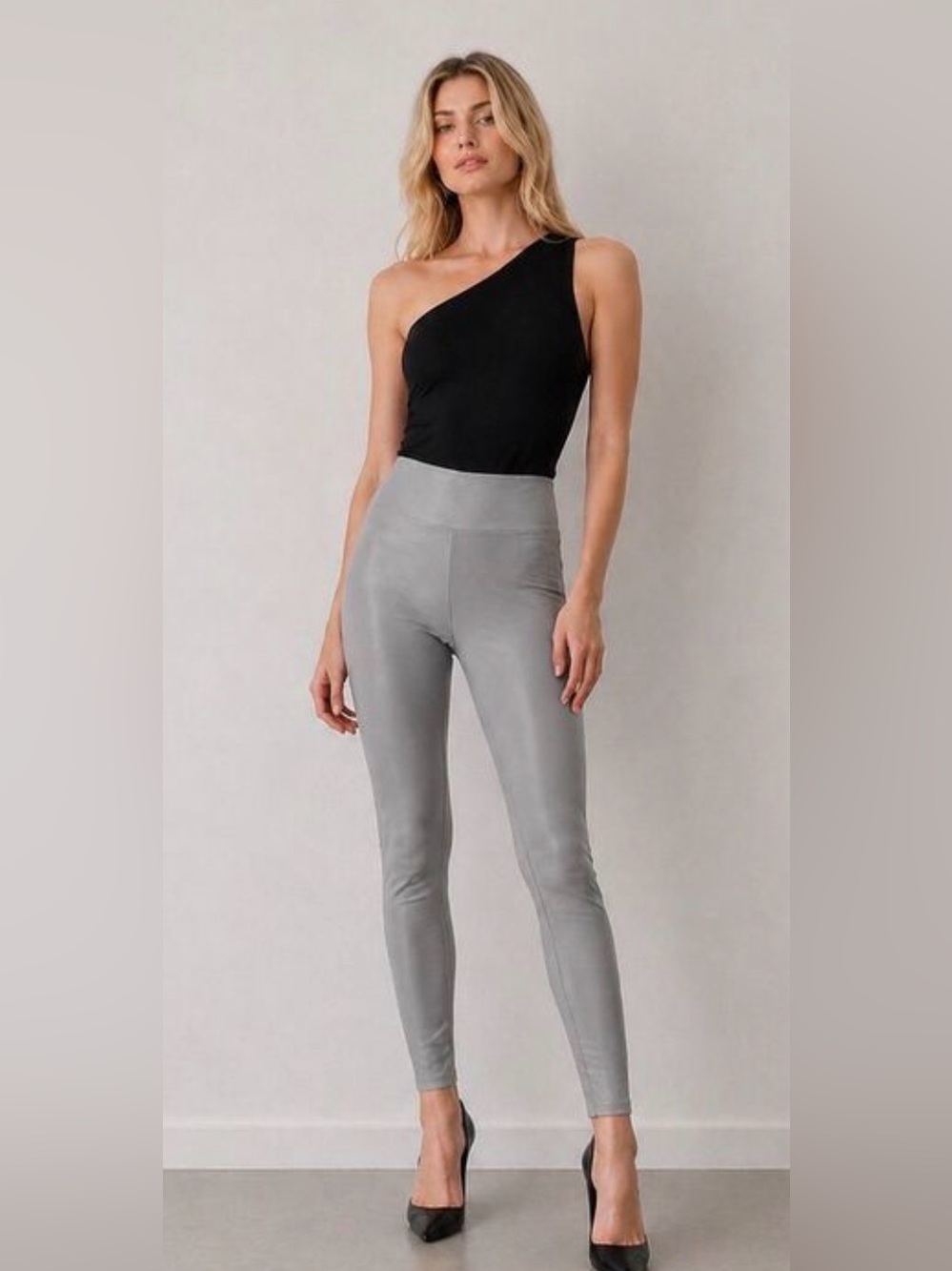 Wolford Edie Forming legging in mid grey size 8 faux leather style